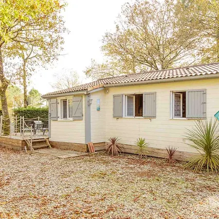 213 En Lisiere De Foret Apartament